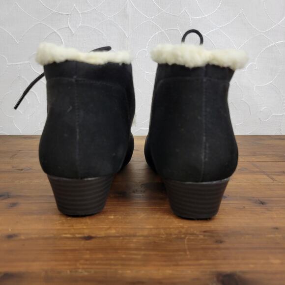 Mia Amore Sarah Womens Ankle Boots 7 Black Lace Up Suede Wedge Almond Toe NEW - Picture 4 of 6